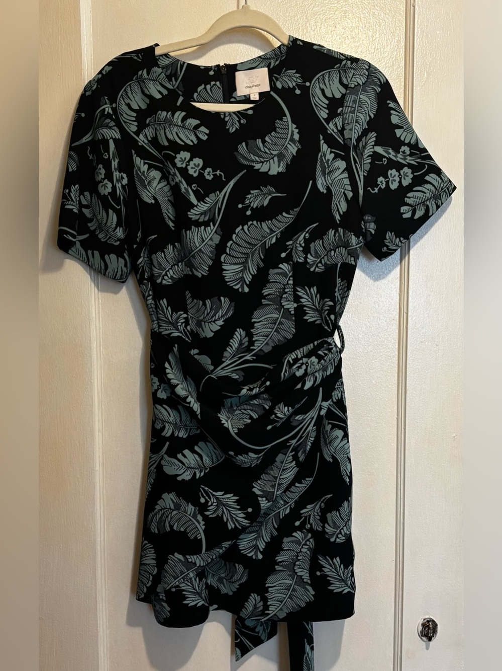 Cinq à Sept Bia Leaf Print Ruched Tie Waist Mini Dress Size 6